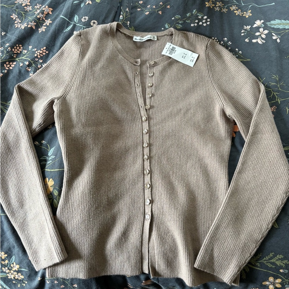 Abercrombie & Fitch Tan Cardigan Sweater Ribbed Knit